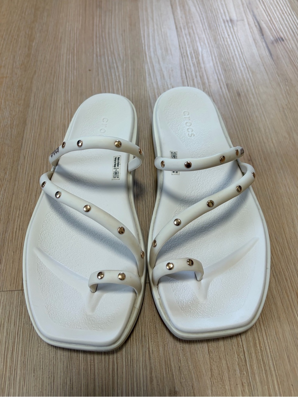 CROCS Women’s Miami Toe Loop Studded Sandals